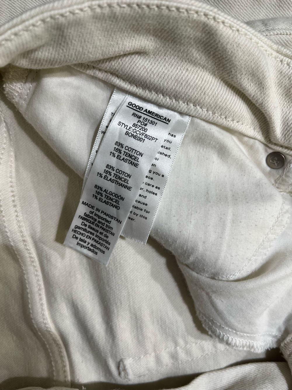 Good American High Rise Skinny Jeans - Picture 3 of 5